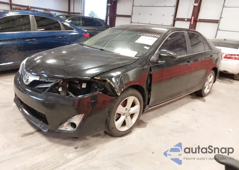2013 Toyota Camry Xle z USA, uszkodzony, nr VIN 4T4BF1FK5DR290368